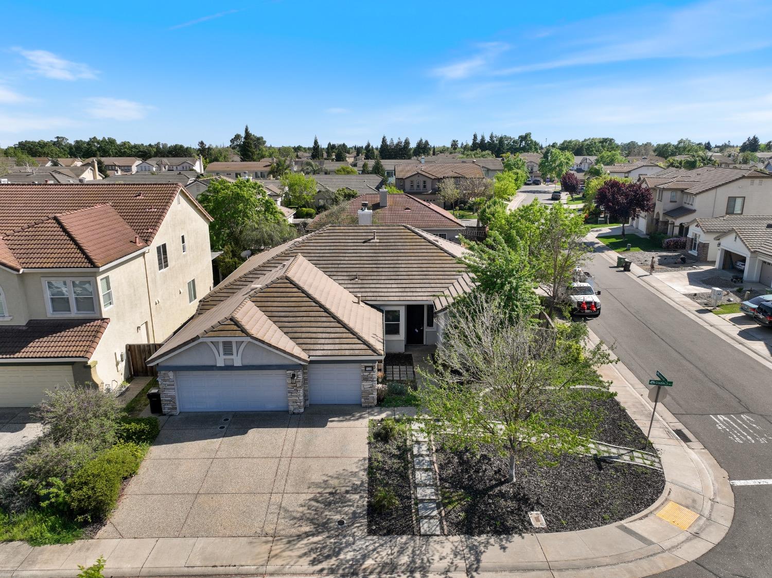 7110 Gladwin Way