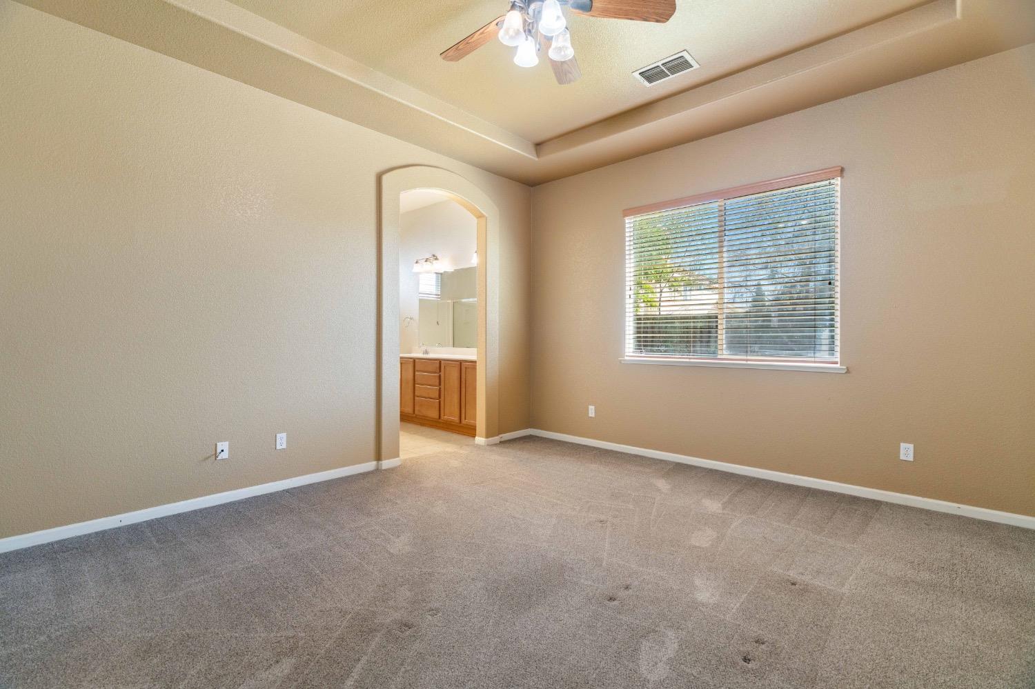 7110 Gladwin Way