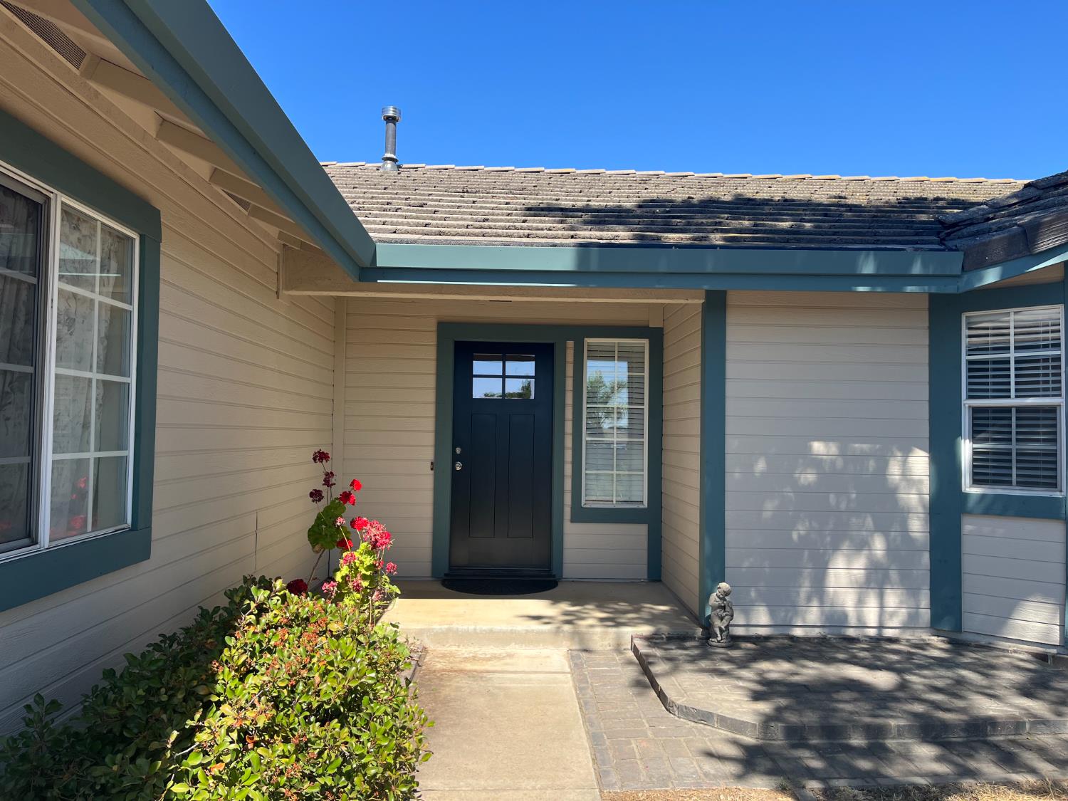 53 S Wallace Lake Drive