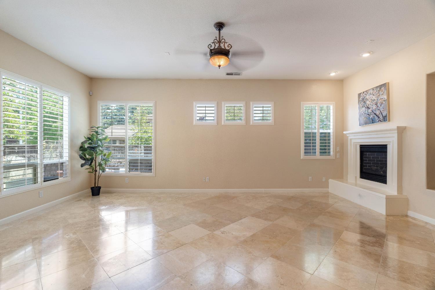 4913 blossom Ranch Dr.