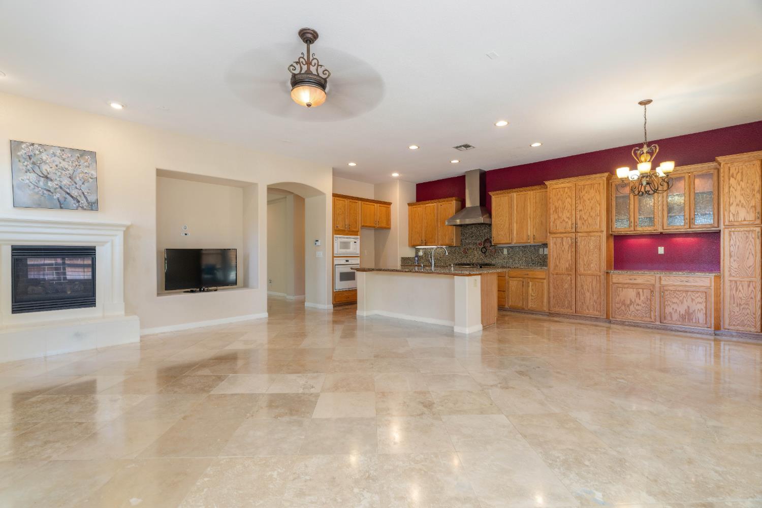 4913 blossom Ranch Dr.