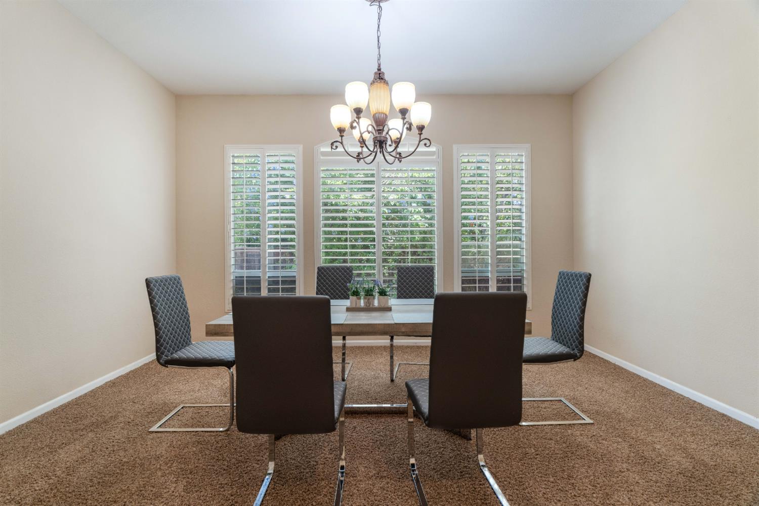 4913 blossom Ranch Dr.