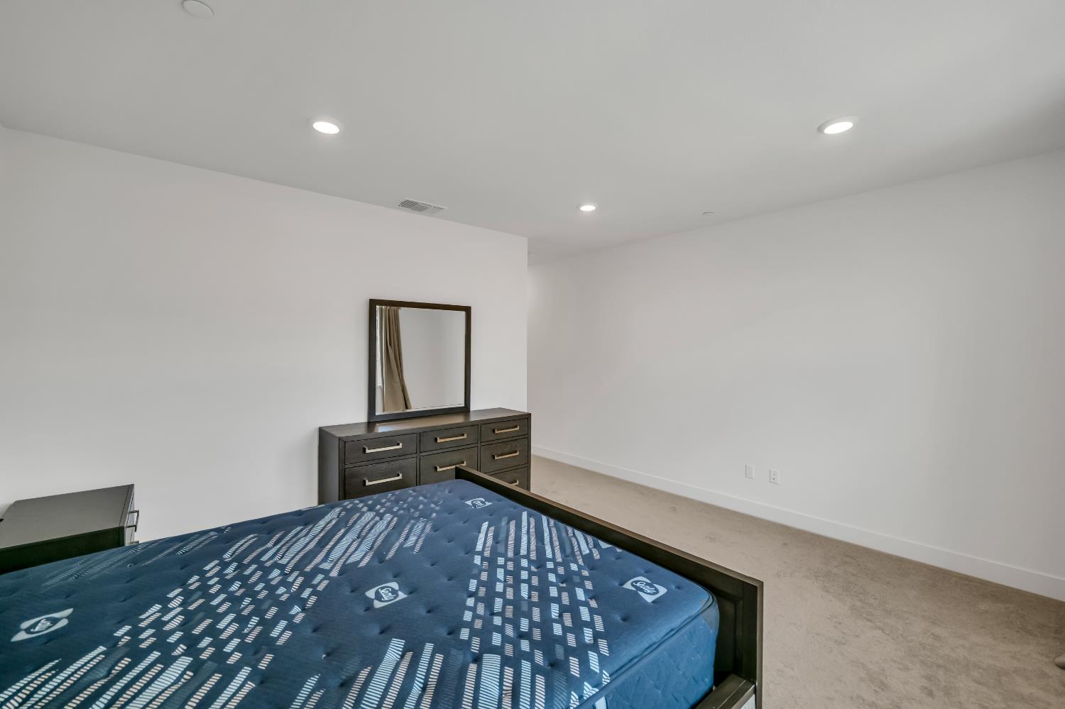 10213 Lamkin Court