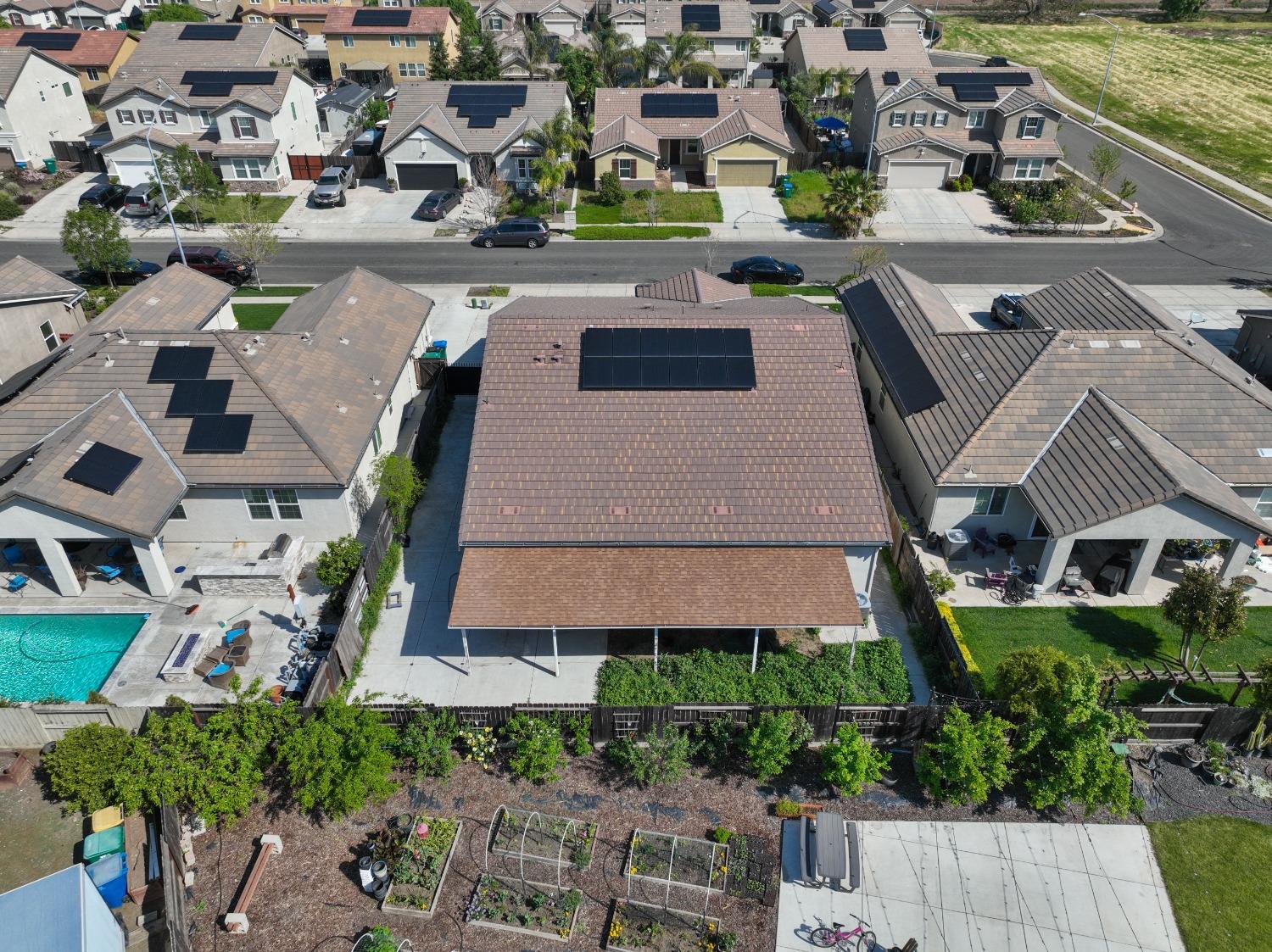 3760 Orbison Lane