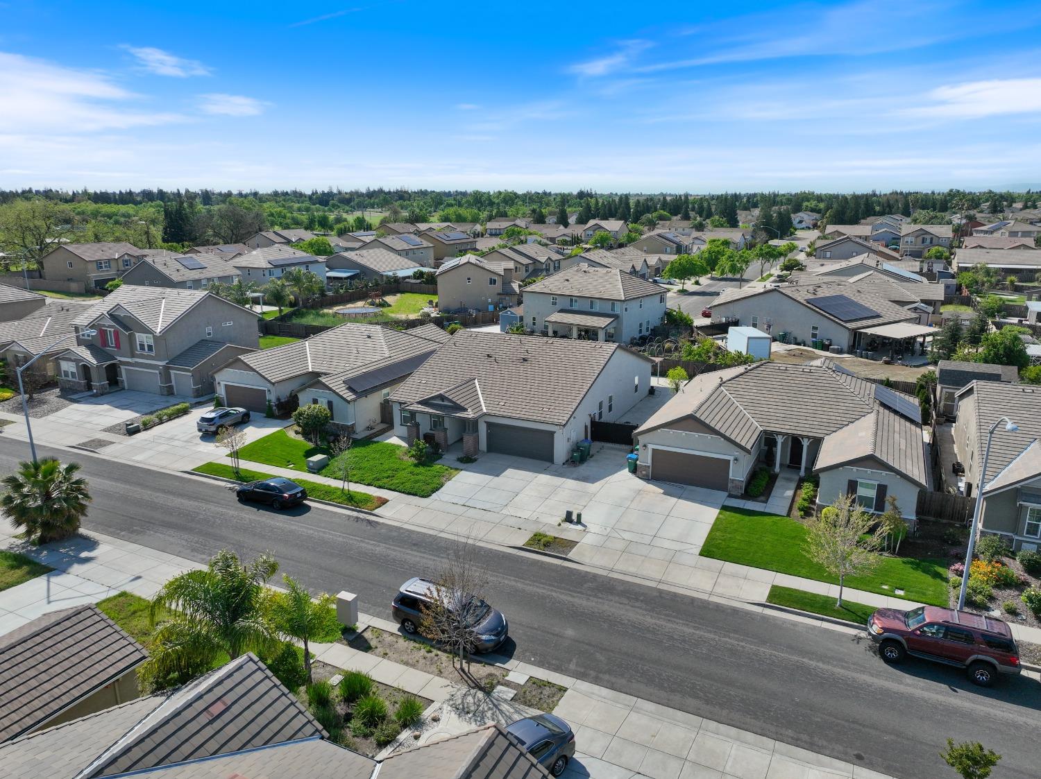 3760 Orbison Lane