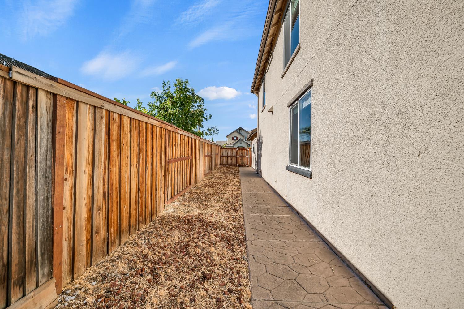 10309 Vila Real Way
