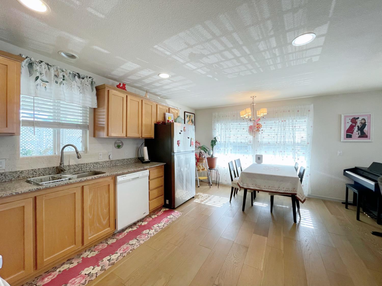 8665 Florin Road 129