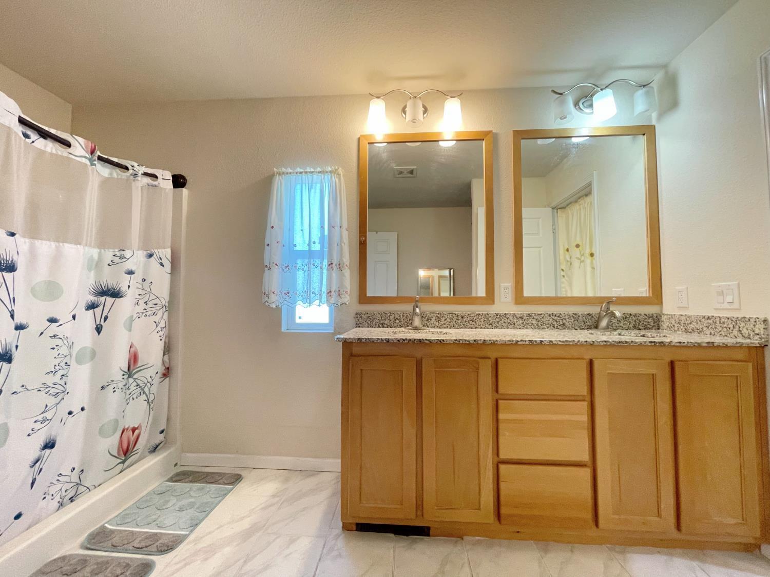 8665 Florin Road 129