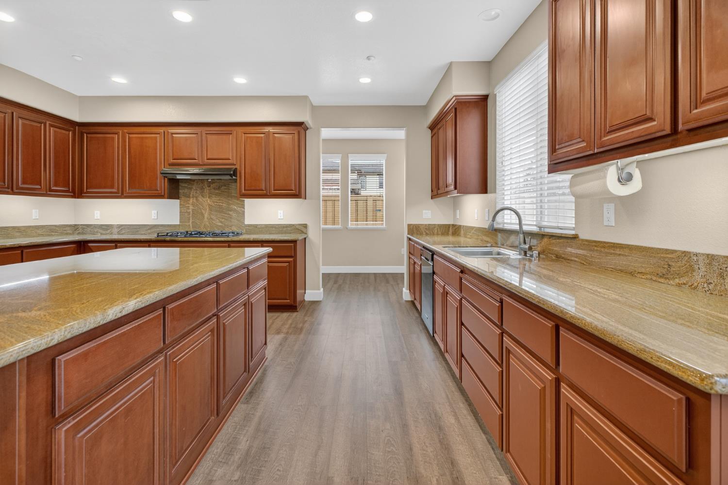 3750 Bridgeway Lakes Drive
