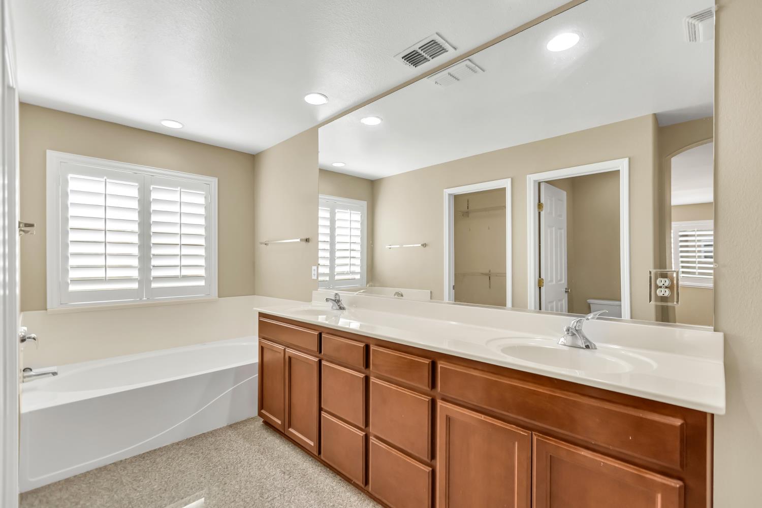 9126 Verdicchio Court