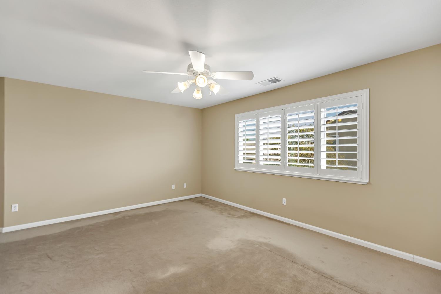 9126 Verdicchio Court
