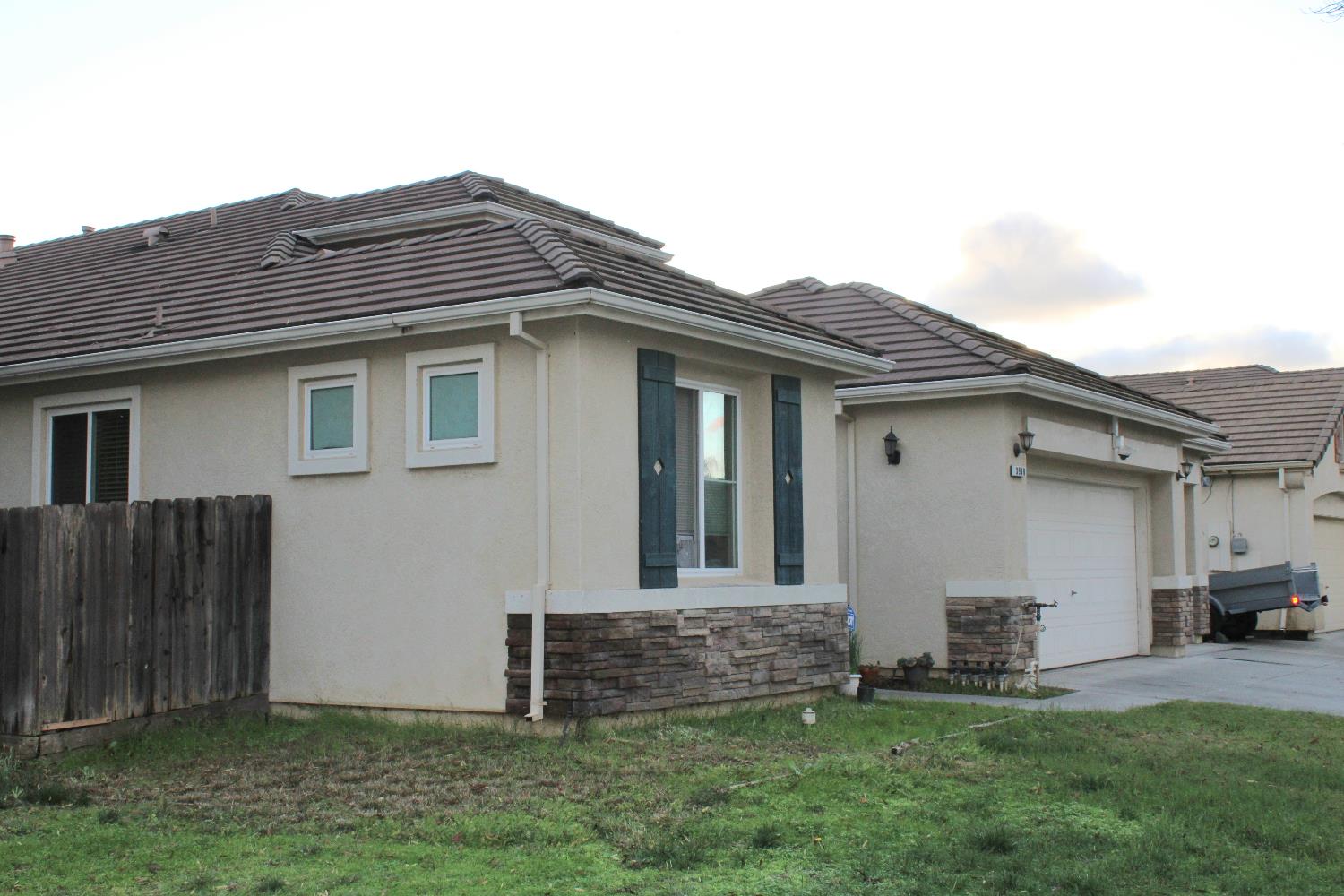 3940 Podocarpus Drive