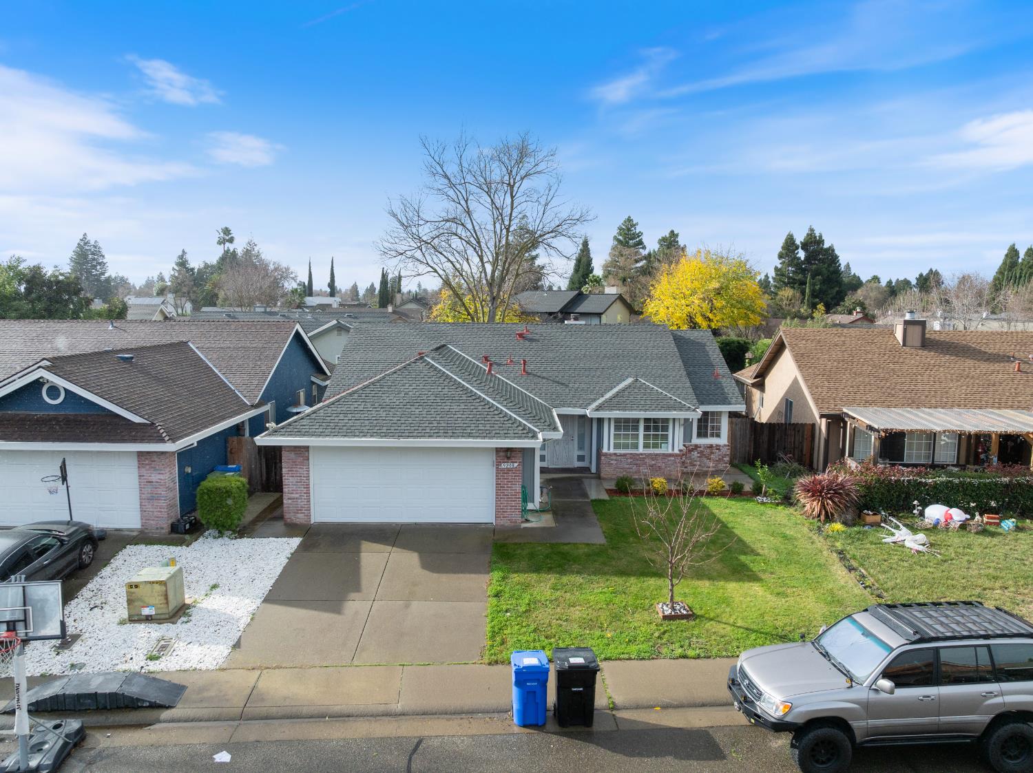 9208 Primera Court
