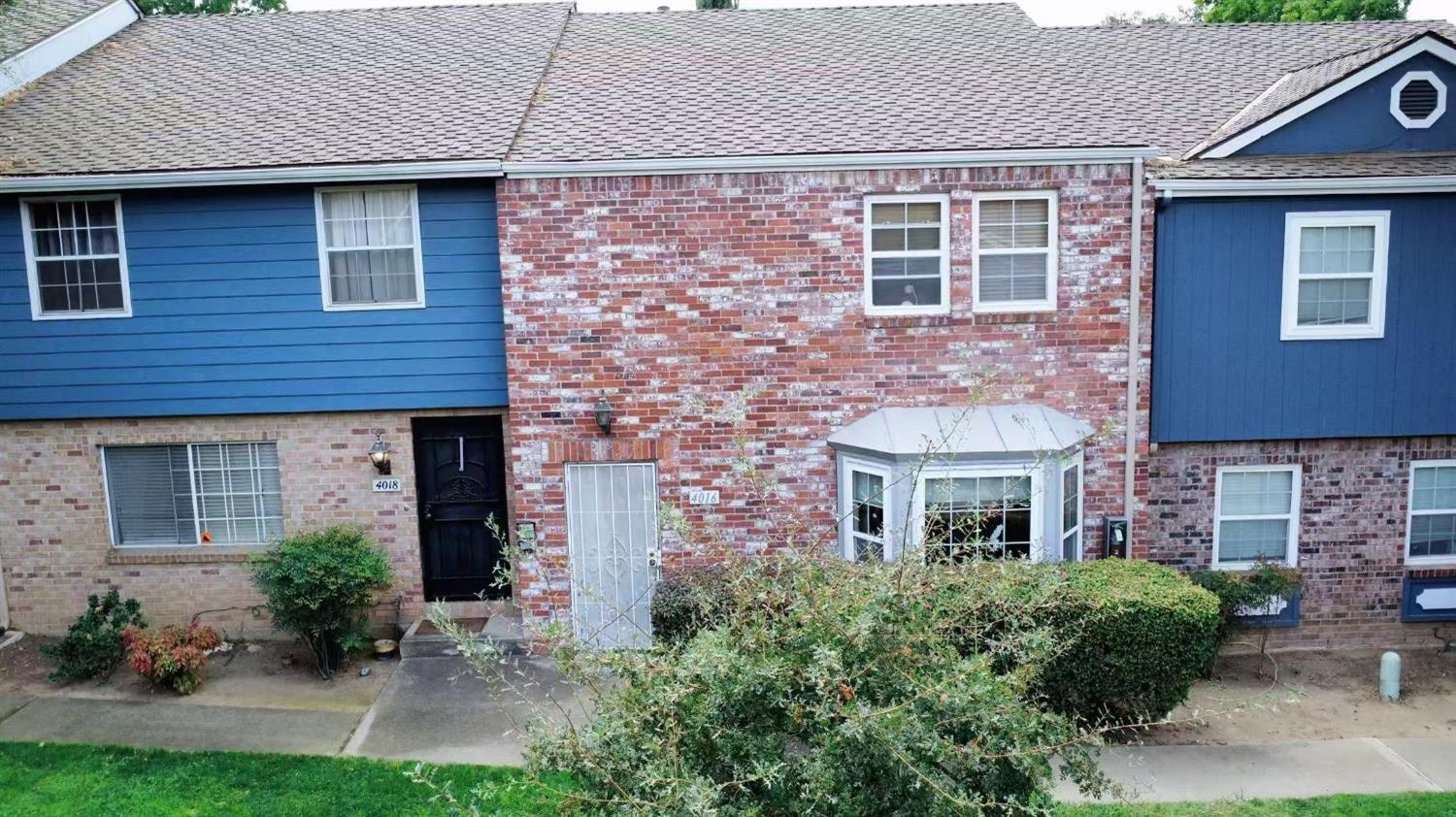 4016 Knoll Top Court