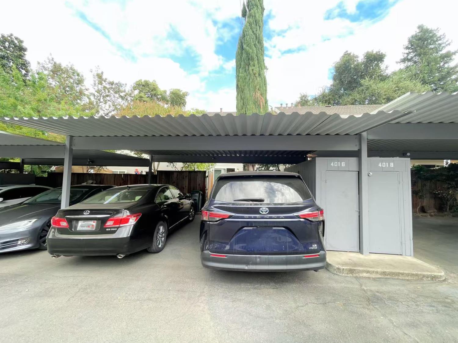 4016 Knoll Top Court