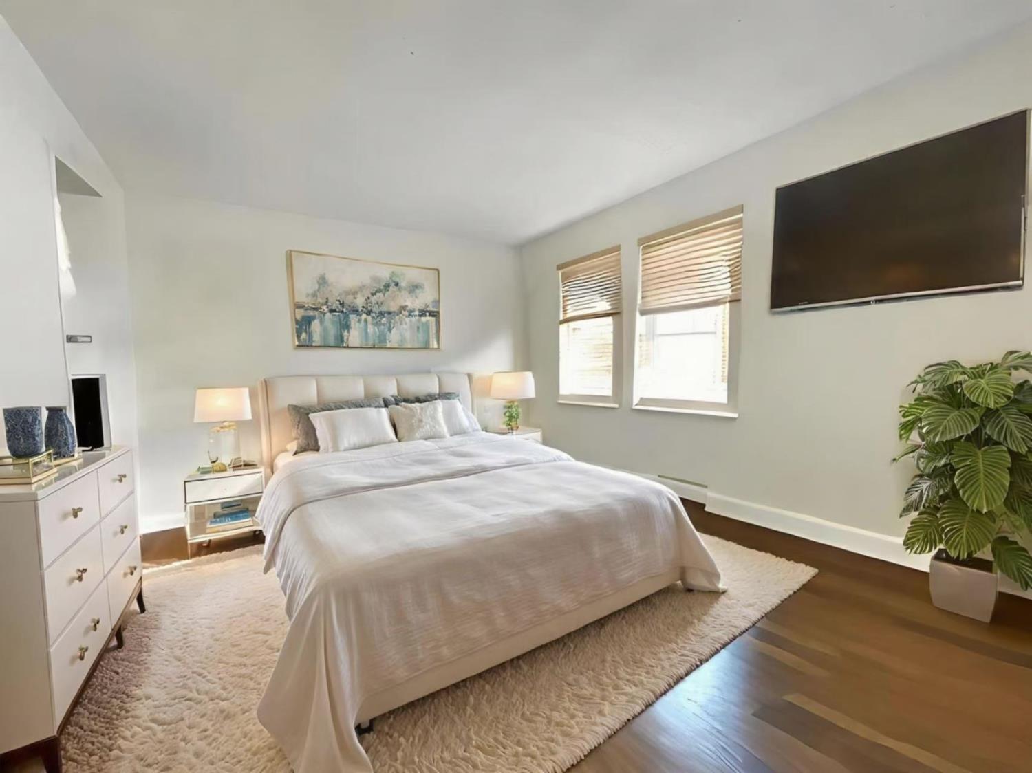4016 Knoll Top Court