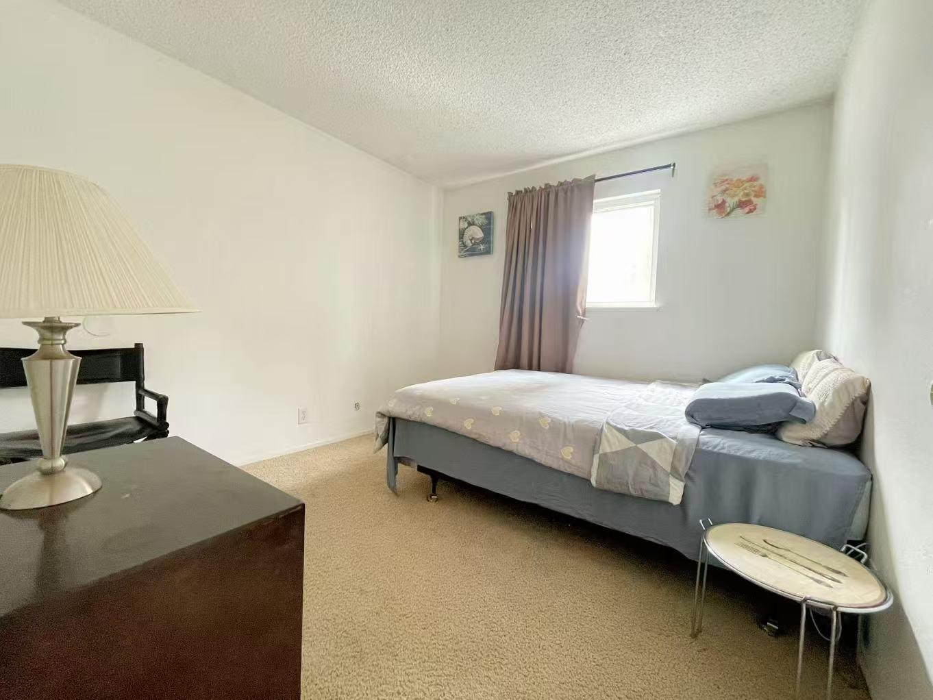 4016 Knoll Top Court