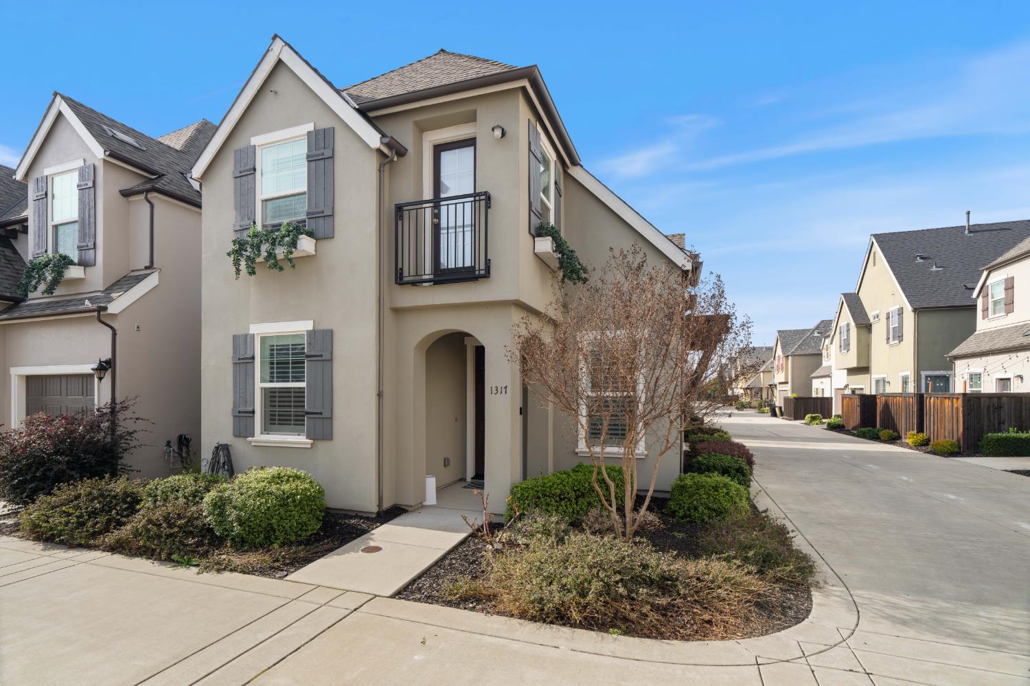 1317 Durance Place