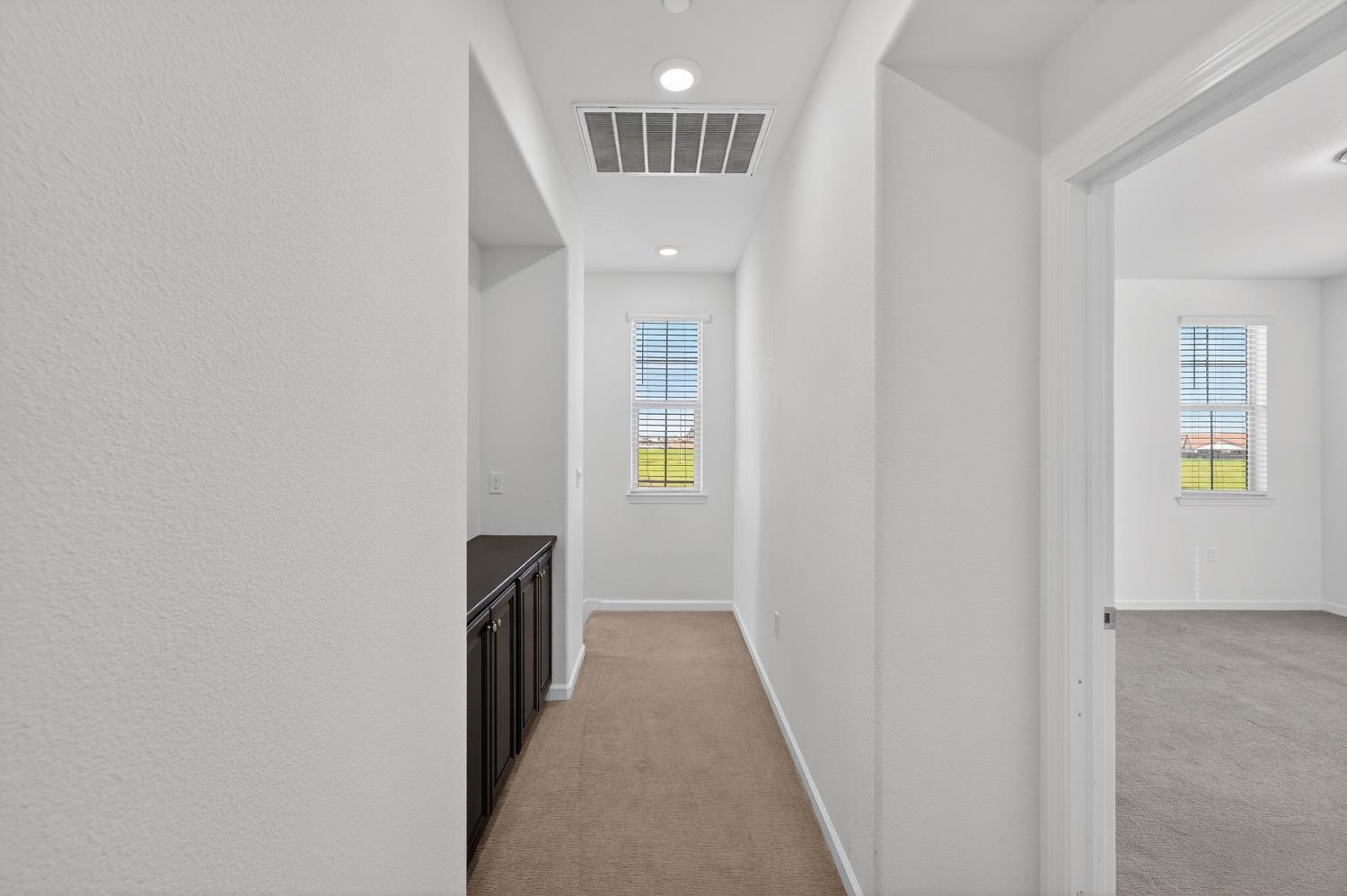 7450 Clear Lake Alley