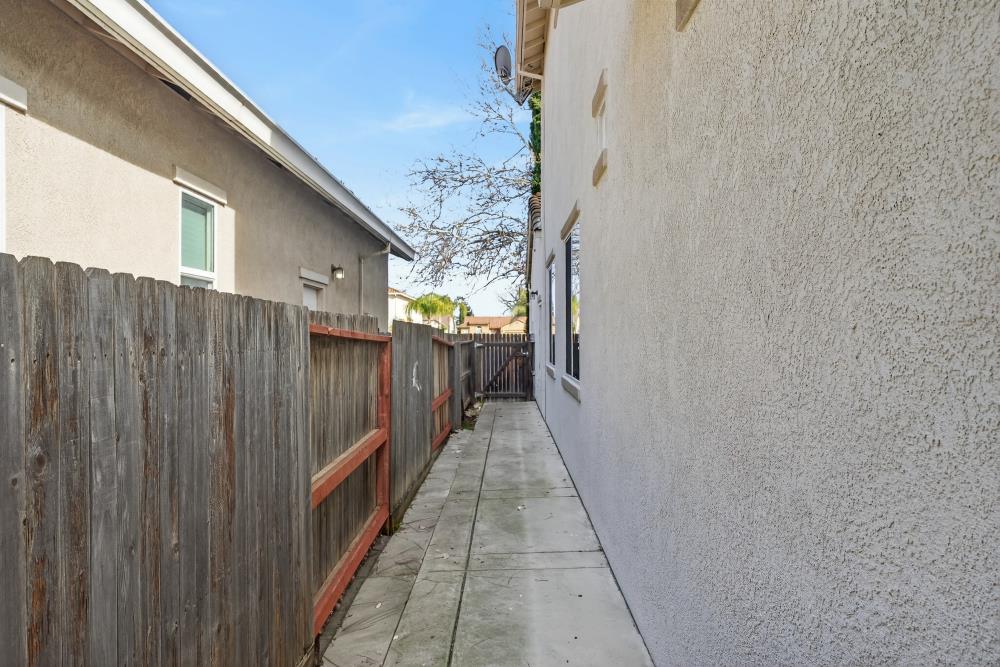 6900 Elvora Way