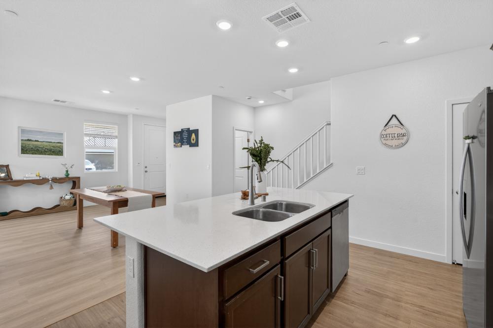 10124 Zane Way