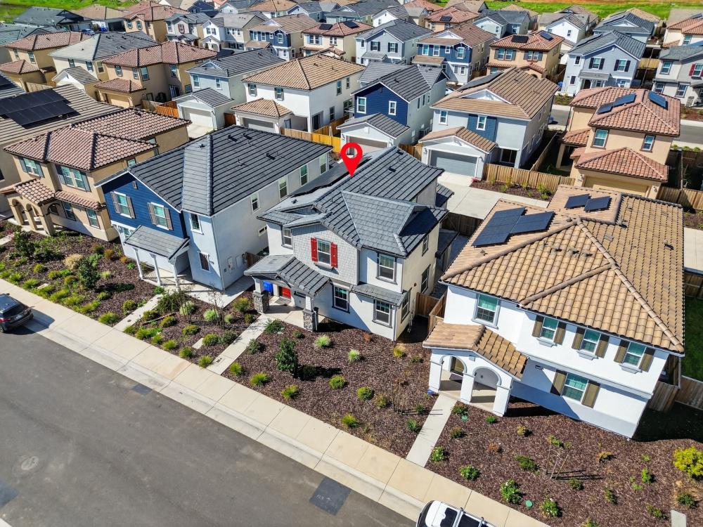 10124 Zane Way
