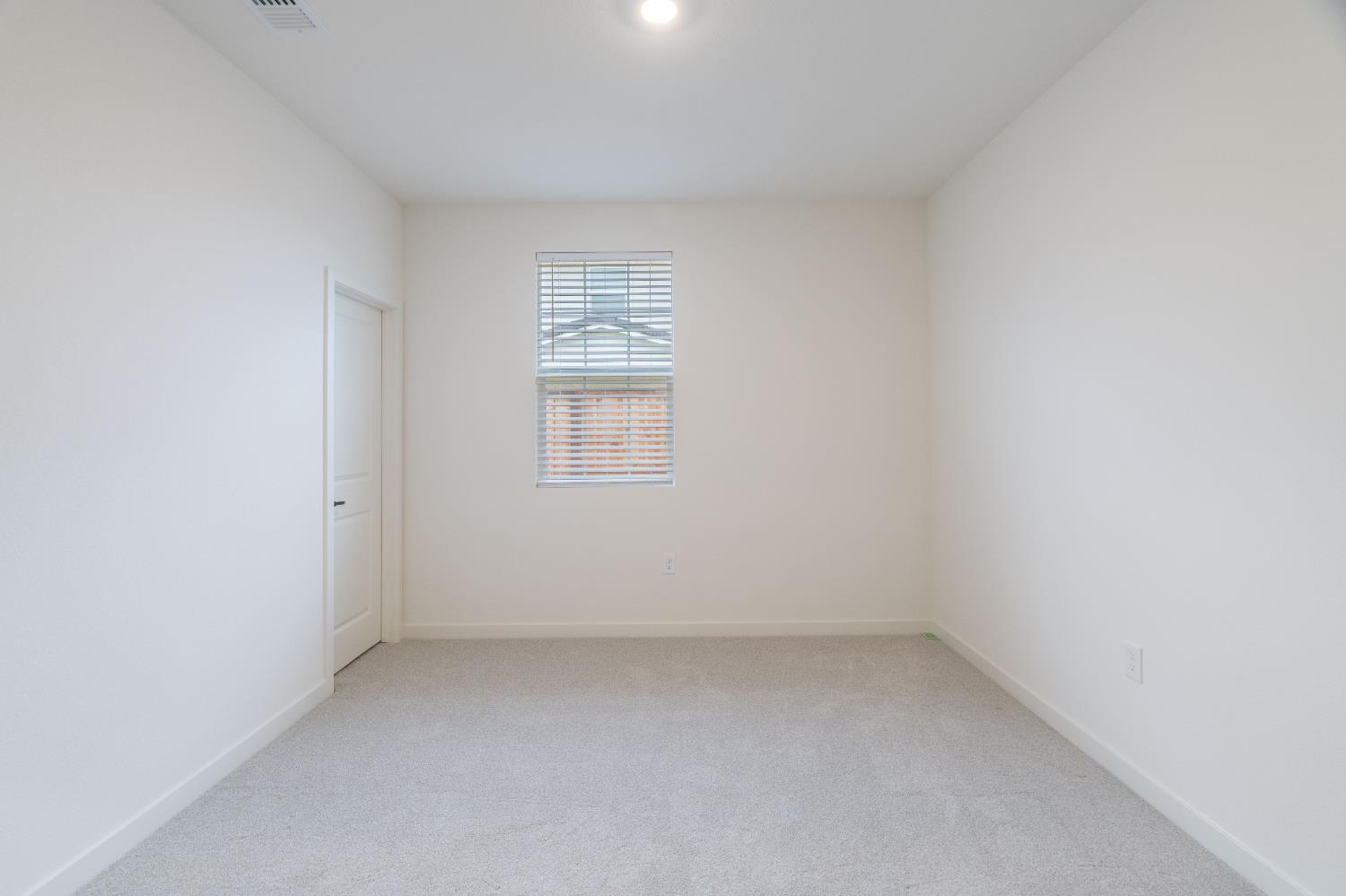 8462 Kissa Circle