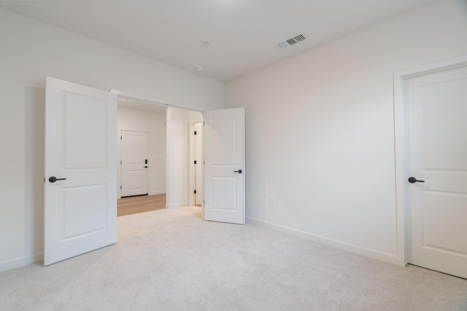 8462 Kissa Circle