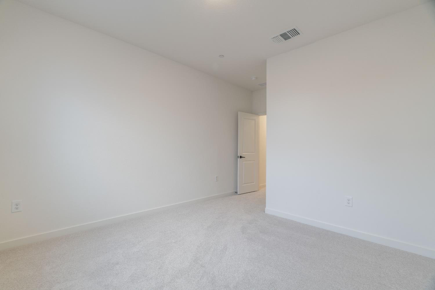 8462 Kissa Circle