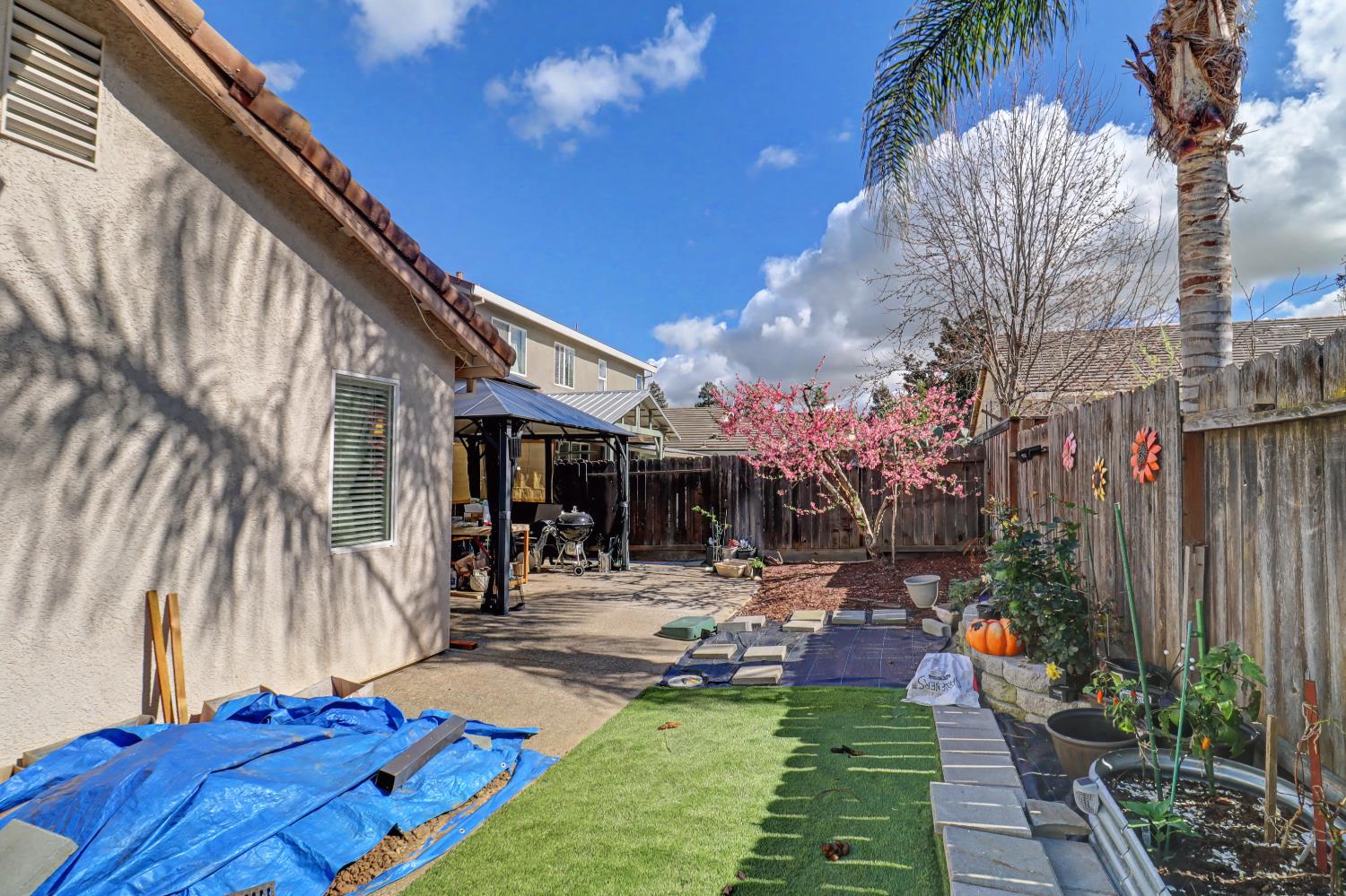 10056 Wexted Way