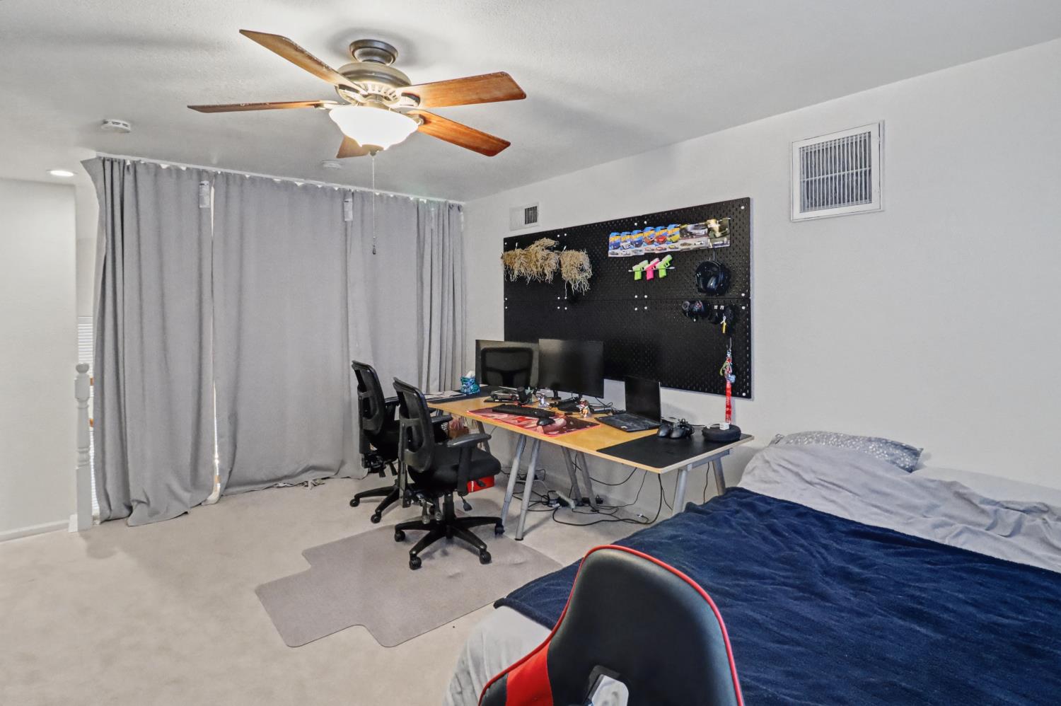10056 Wexted Way