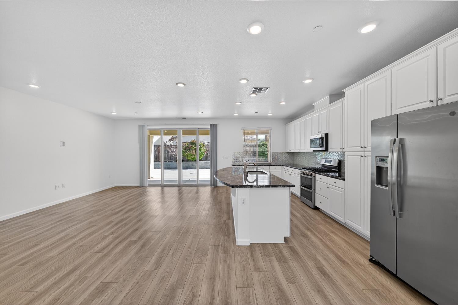 9291 Wild Lilac Circle