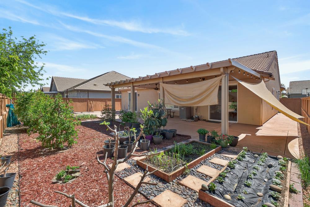 7605 Ferrell Way