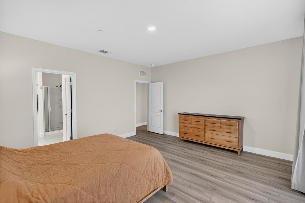 7605 Ferrell Way