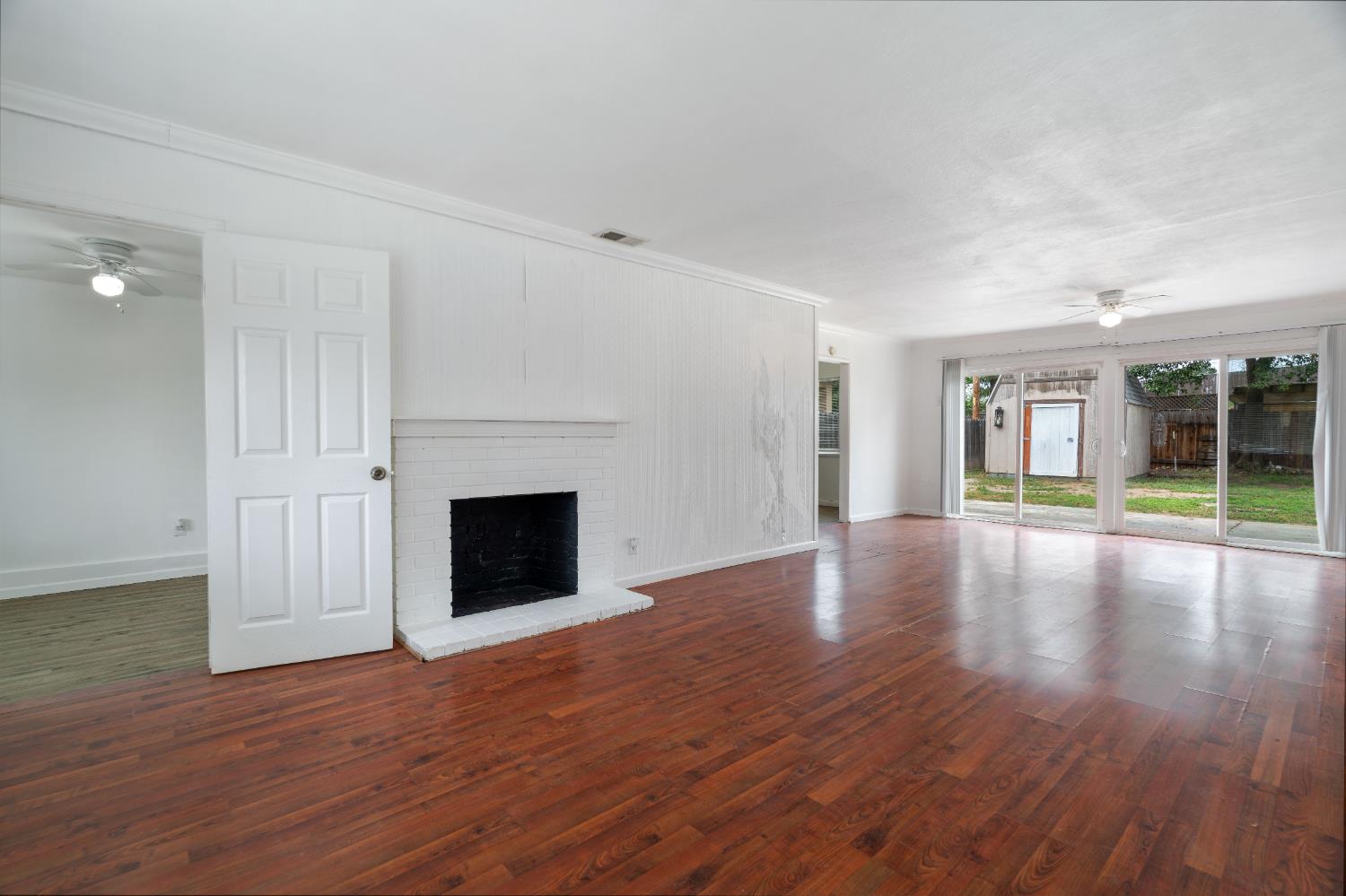 1739 La Jolla Drive