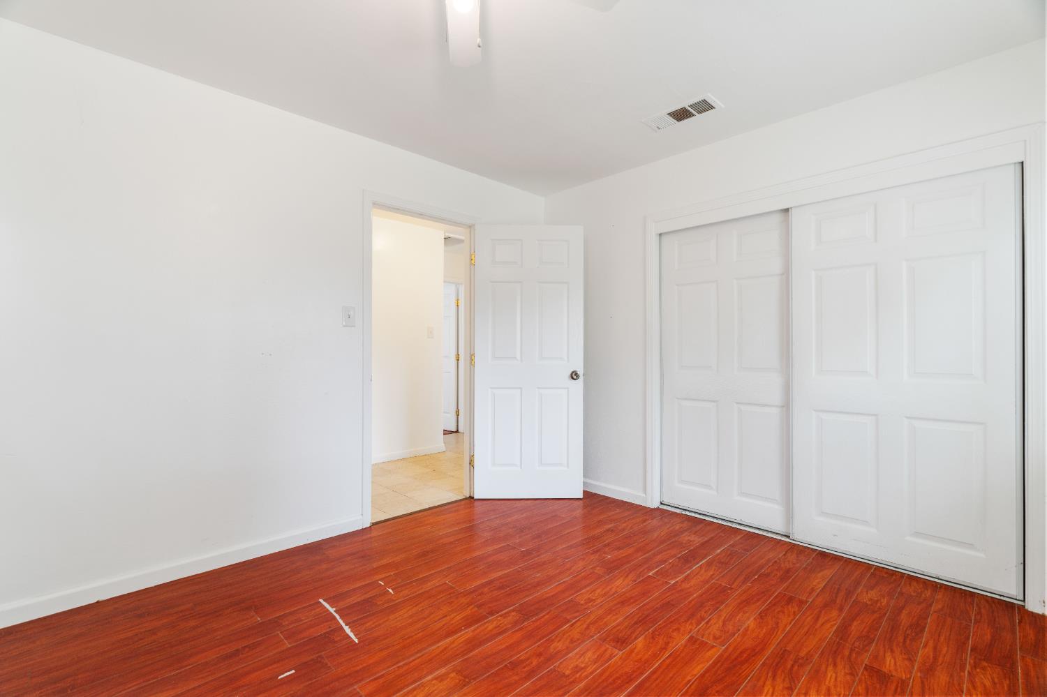 1739 La Jolla Drive