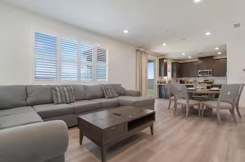 10433 Cello Way