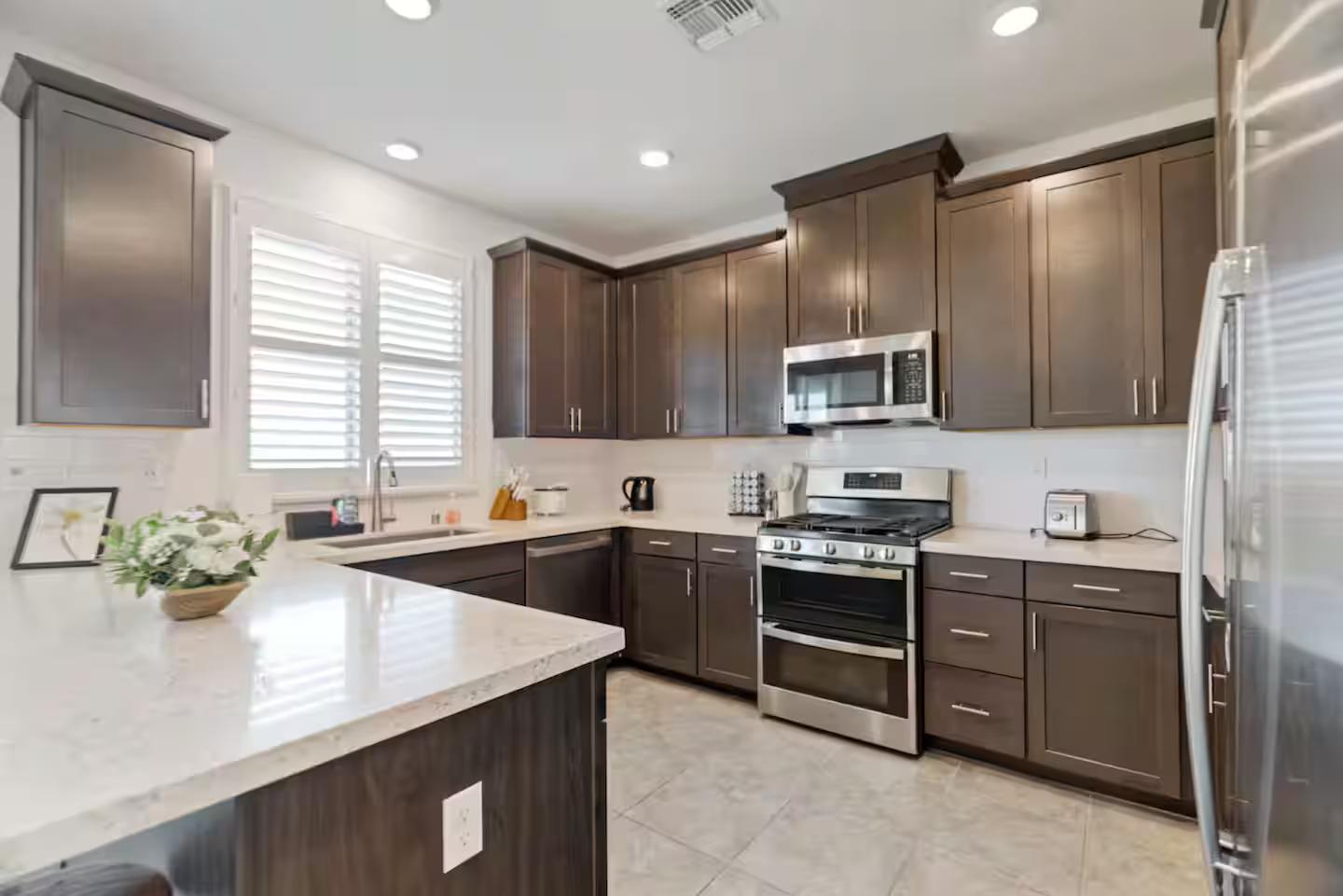 10433 Cello Way