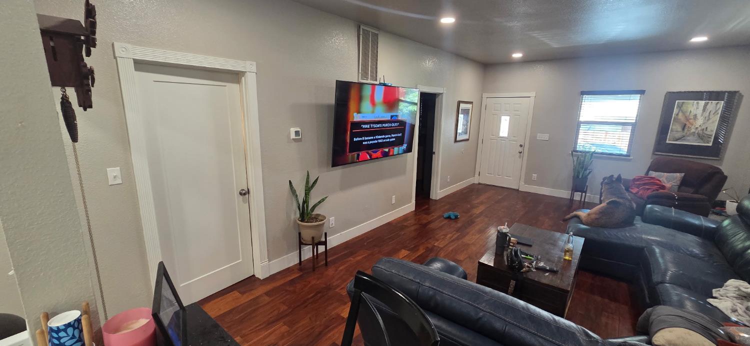 2721 San Jose Way