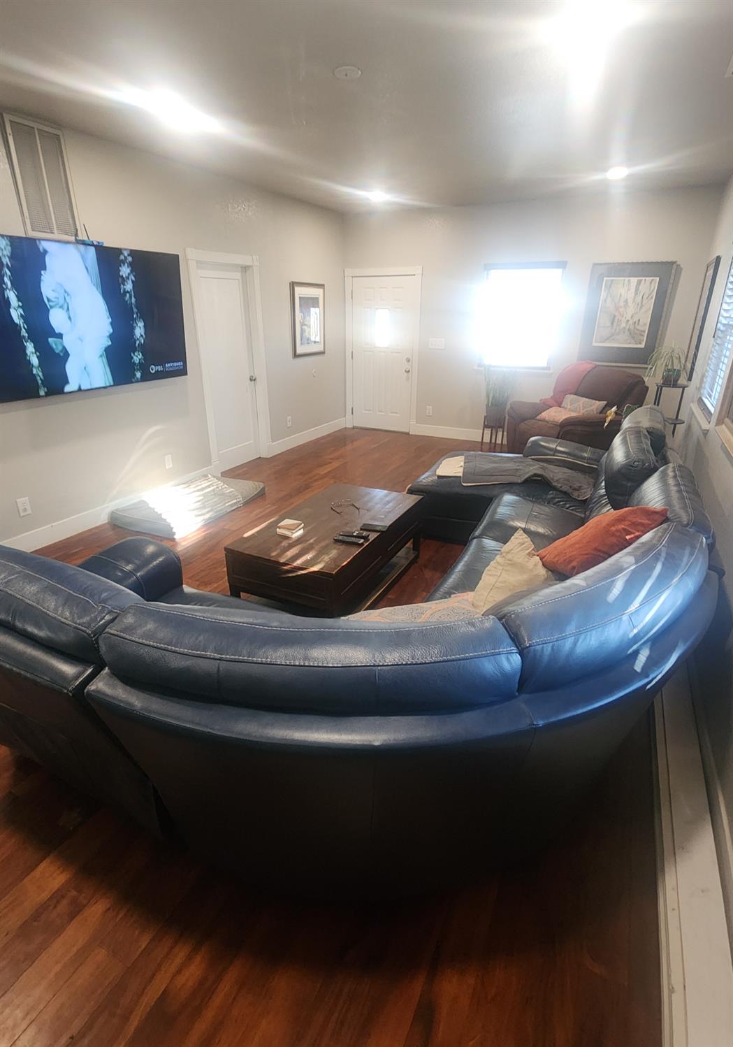 2721 San Jose Way