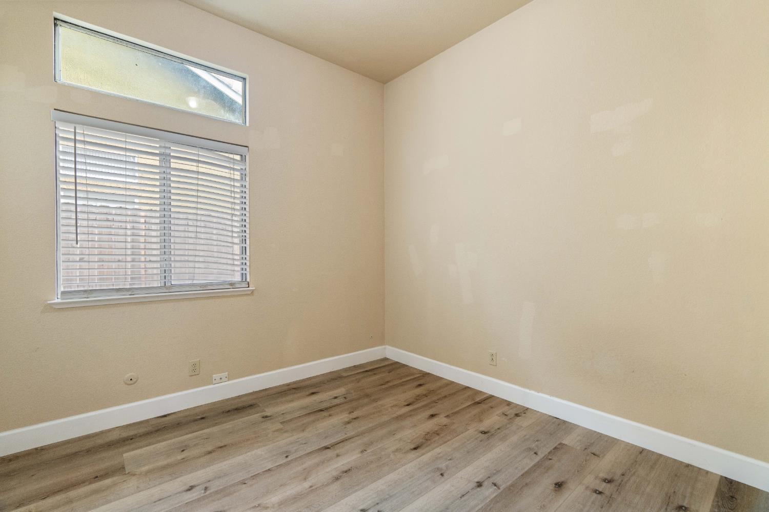 8862 Laguna Star Drive