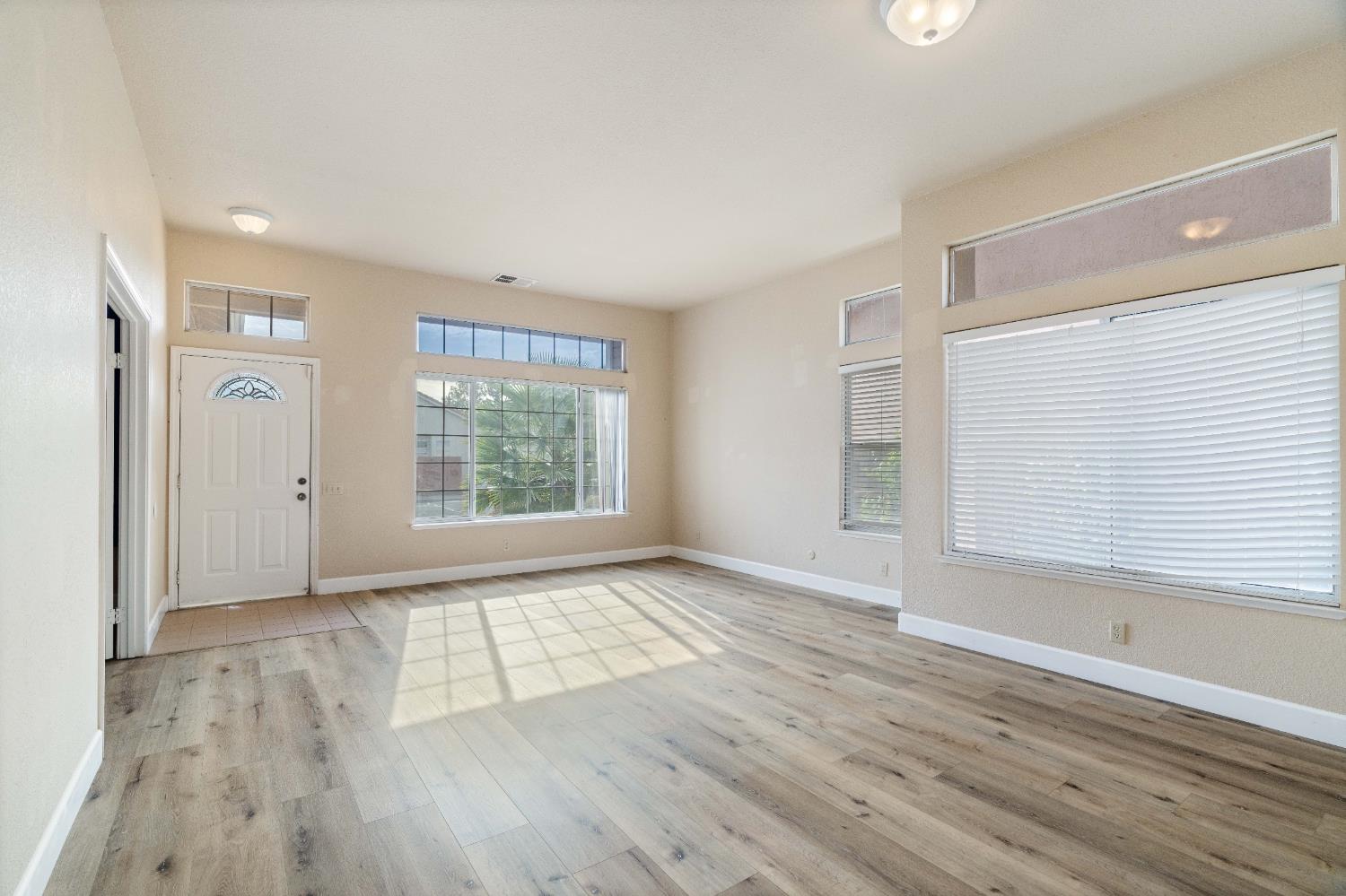 8862 Laguna Star Drive