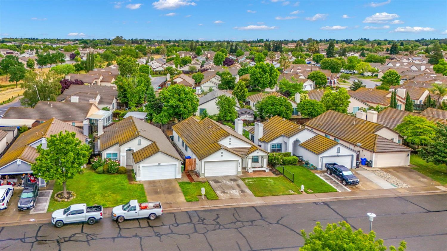 8575 Black Kite Drive