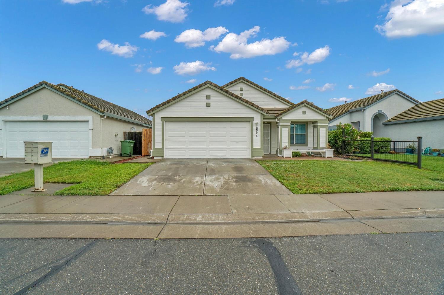 8575 Black Kite Drive