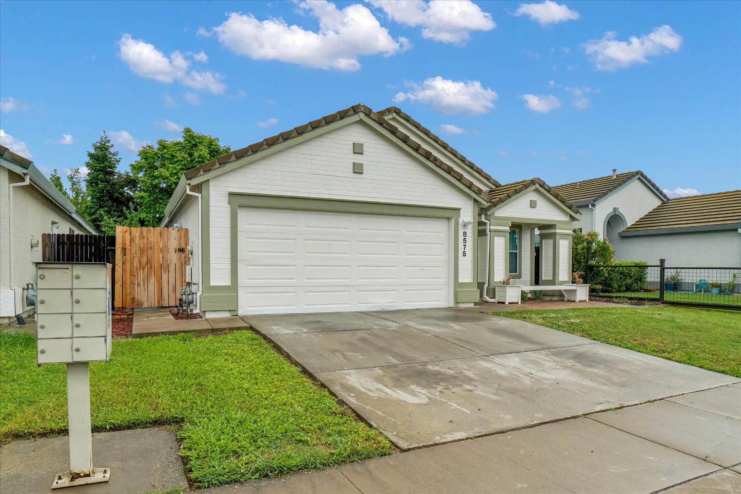 8575 Black Kite Drive