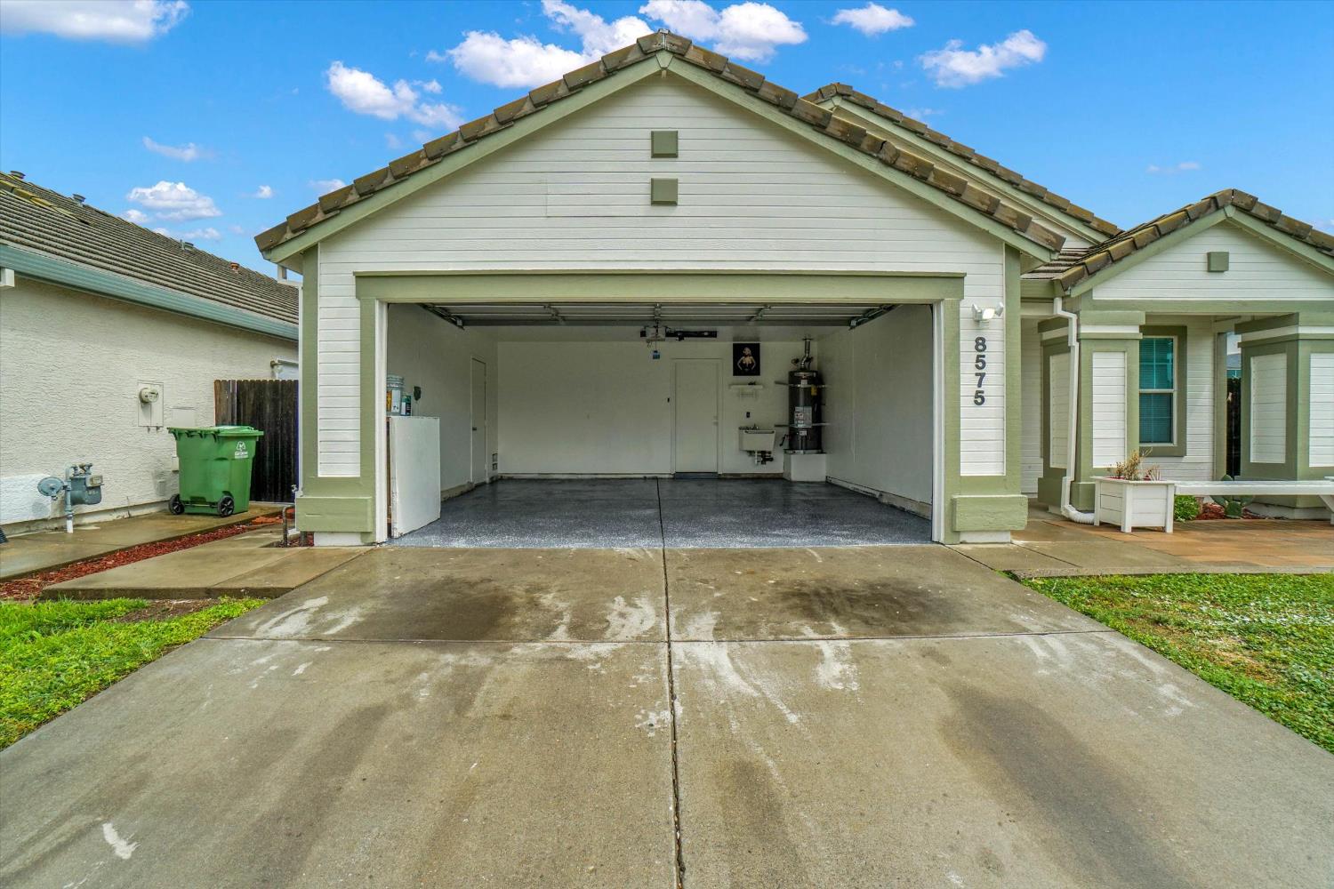 8575 Black Kite Drive