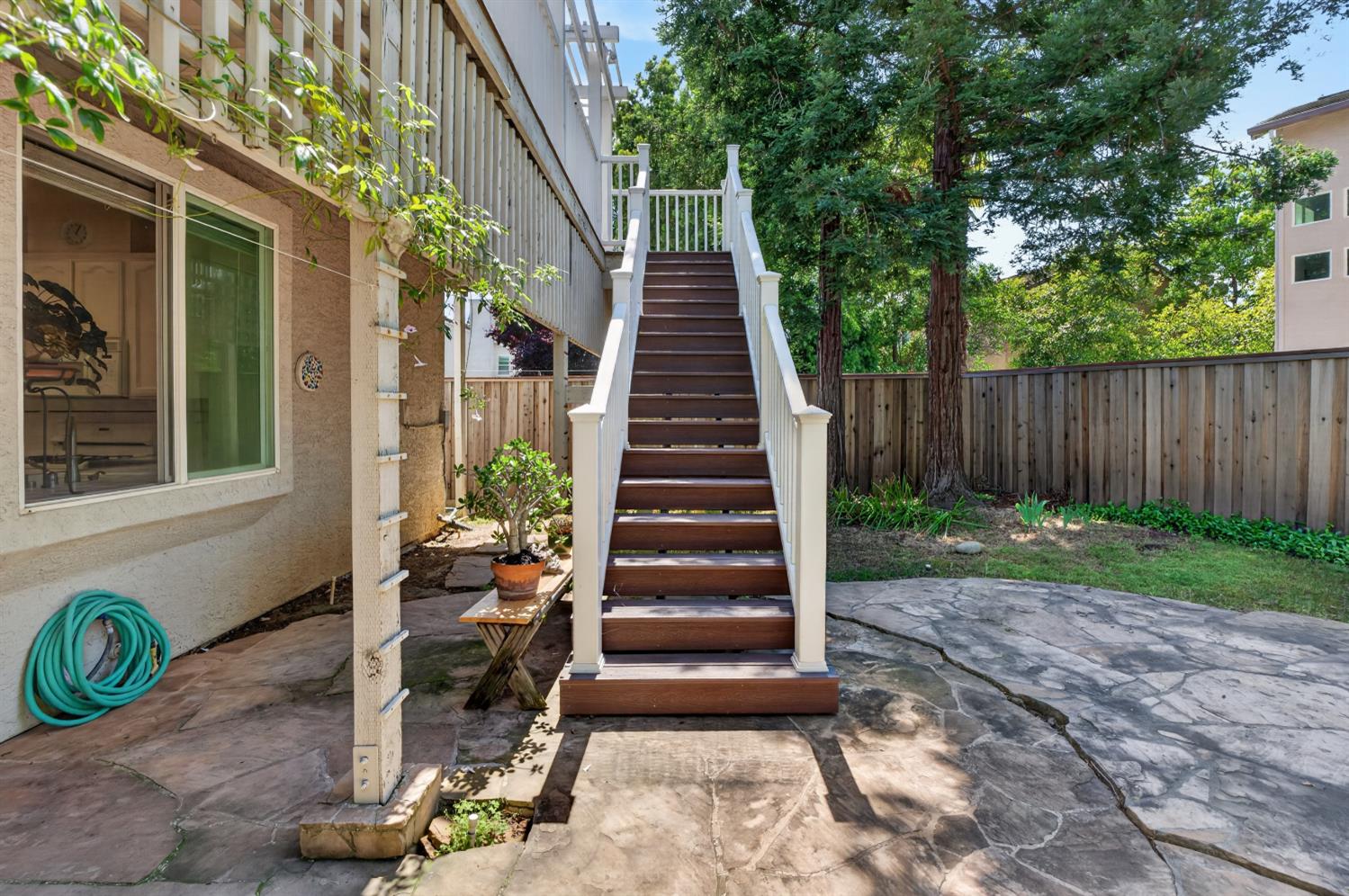 8822 Breaker Point Court