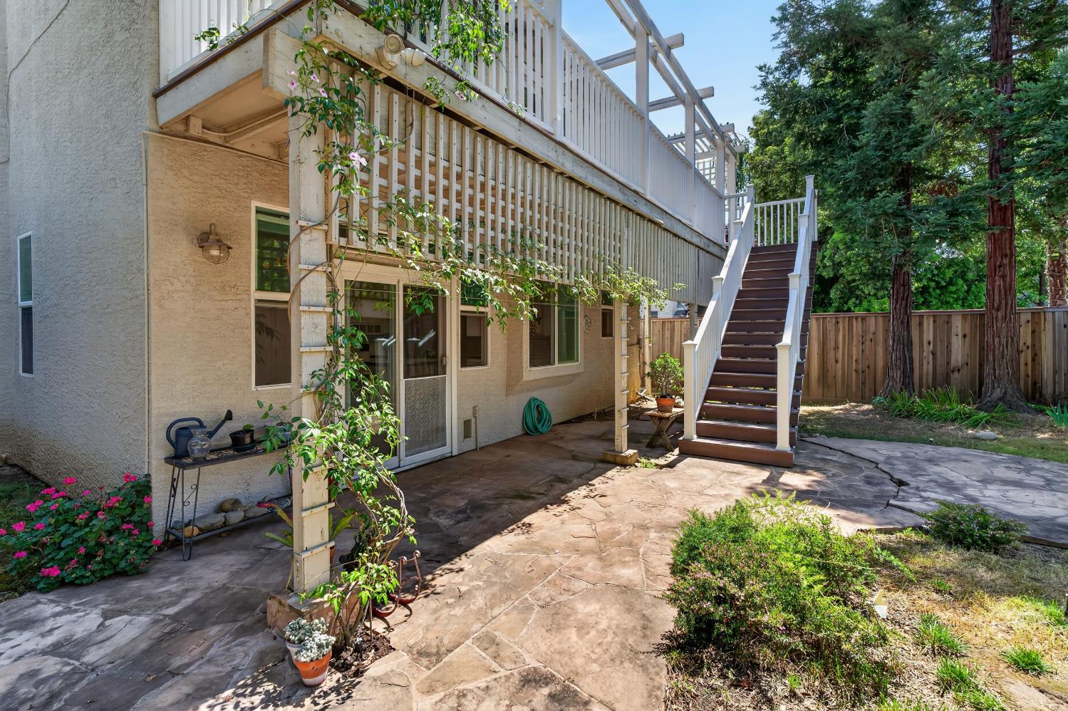 8822 Breaker Point Court