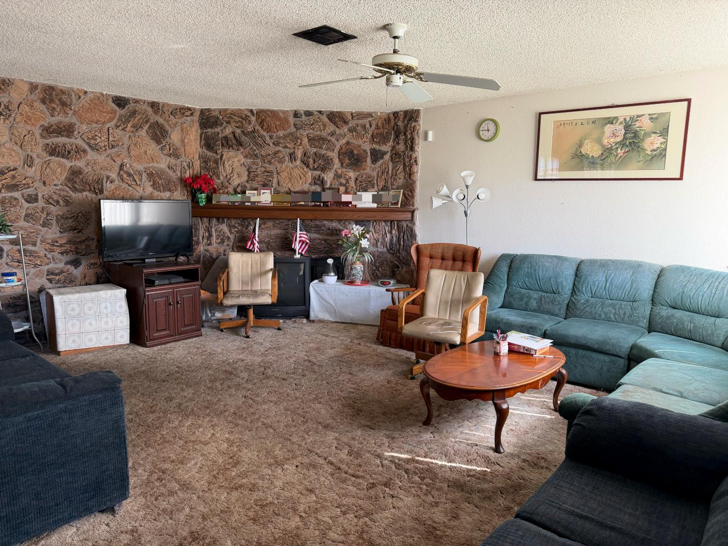 5541 Sampson Boulevard