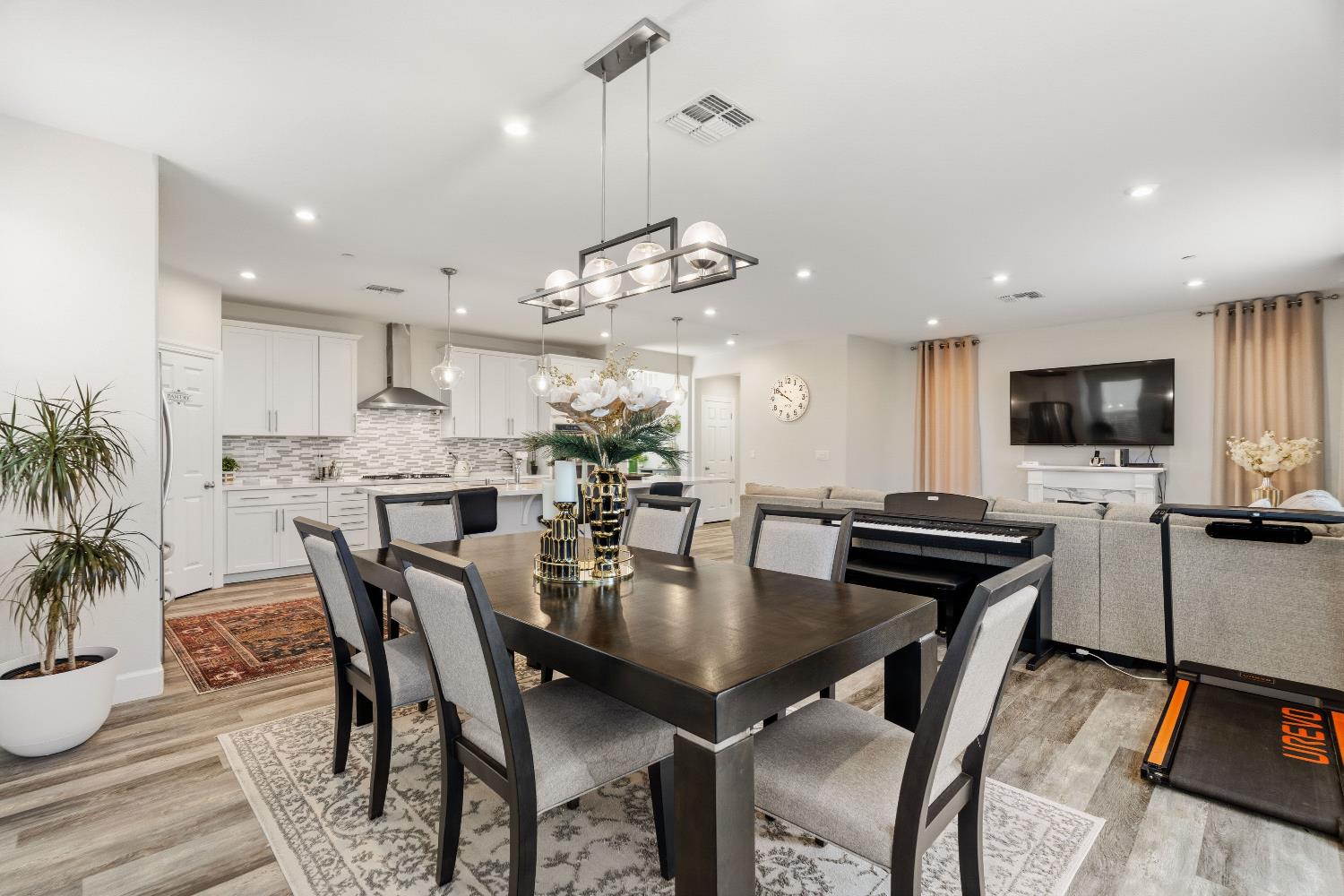 4343 White Fir Loop